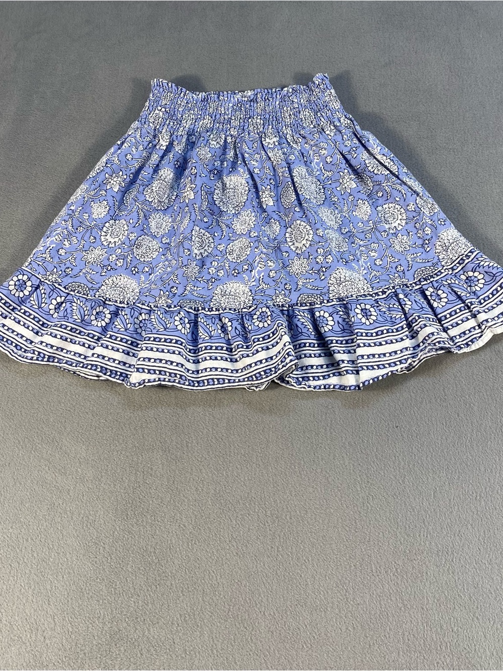 C&C California Blue & White Floral Smocked Waist Skirt, Ruffle hem, size S